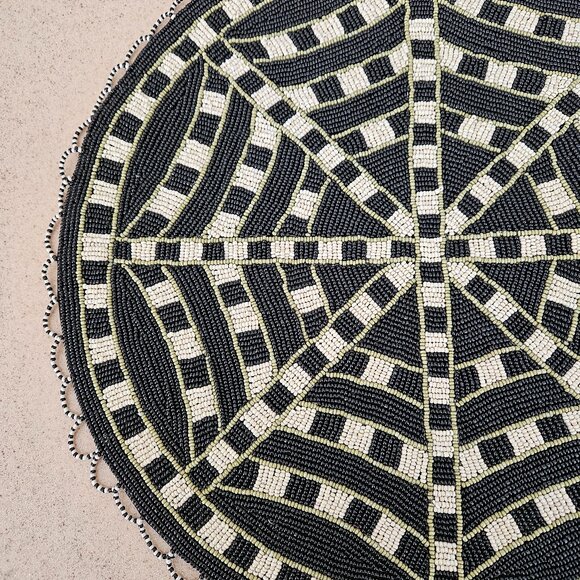 RARE MACKENZIE CHILDS SPIDER WEB COURTLY CHECK HALLOWEEN FALL PLACEMAT CHARGER - Picture 5 of 9